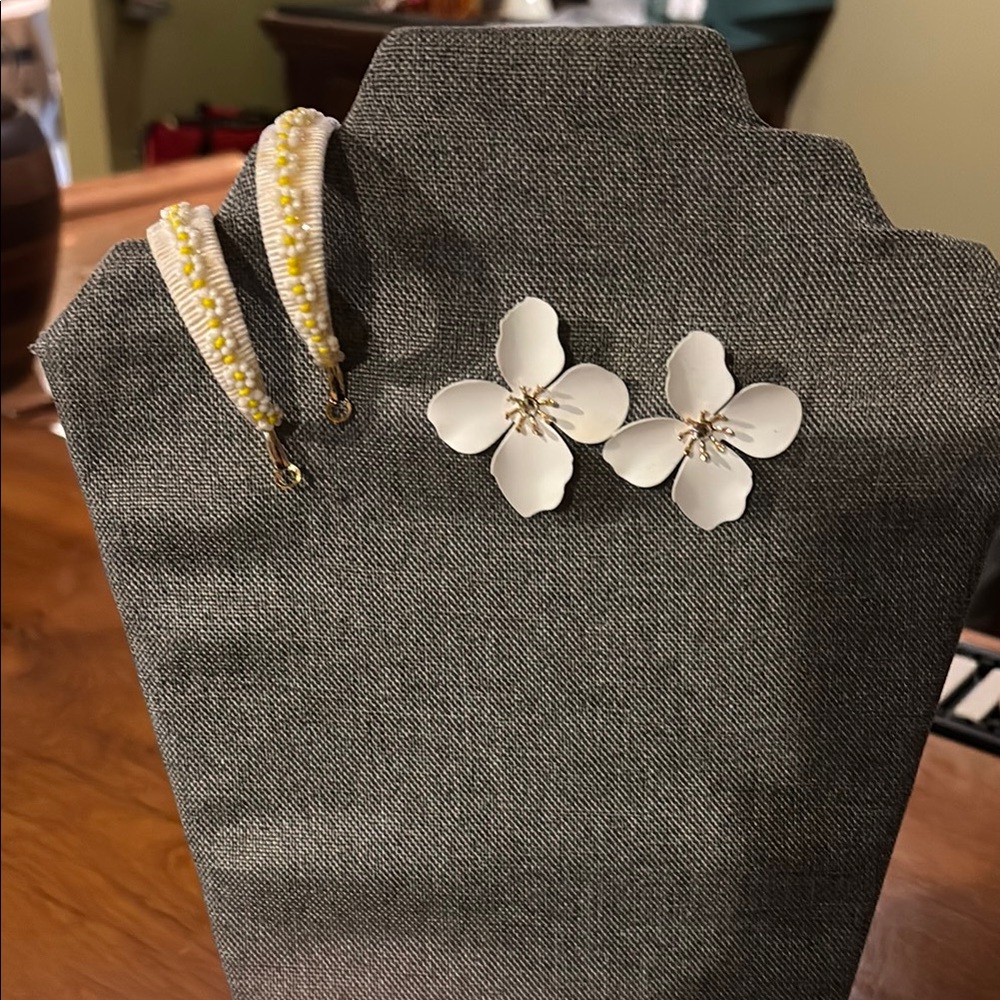 Two Pairs of White Floral Earrings